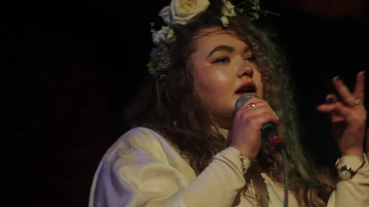 Elizabeth Curran All Ireland Poetry Slam 2018