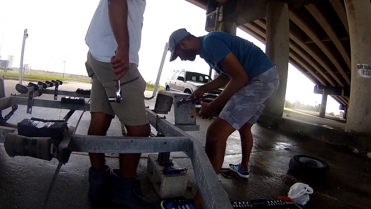 Replacing Boat Trailer Leaf Springs YouTube