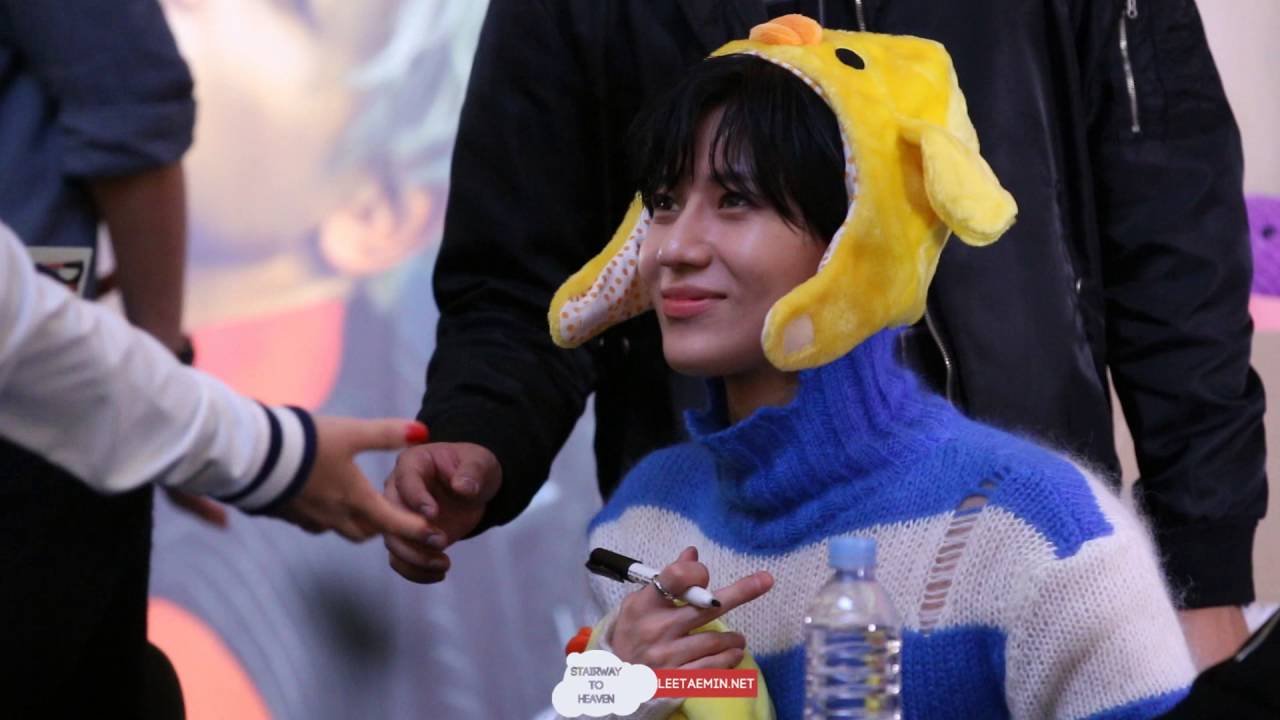 161009 1of1 팬사인회 태민(taemin) [DO NOT REUPLOAD AND EDIT]