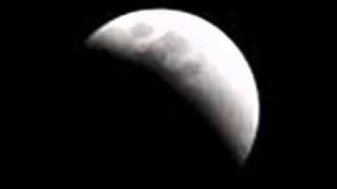 تلاوة جميلة لأواخر سورة ابراهيم بصوت القارئ أحمد العبيد من صلاة الخسوف