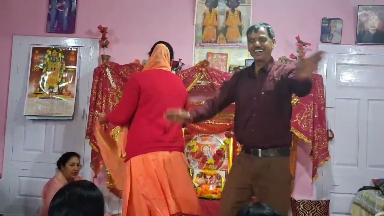 Bhaderwahi Satsang Bhajan... Mata ka bhajan