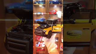Land Rover Defender 110 2022 Trophy Edition - Almost Real 1:18 Diecast Model Profile