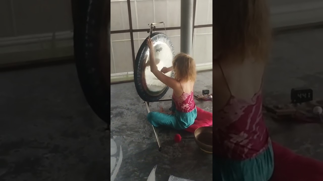 Gong Sound Bath with sea on magic island Koh Phangan Thailand