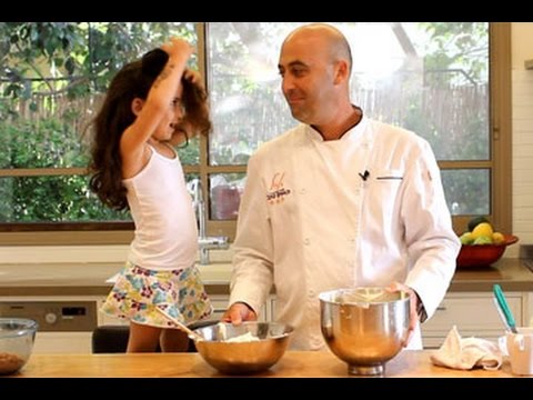 איך מכינים עוגת גבינה? מתכון לשבועות של אייל מאפים טובים