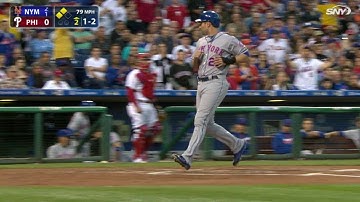 NYM@PHI: Walker crosses the plate on wild pitch
