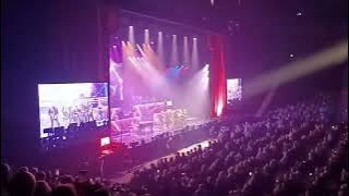 BARRY MANILOW LIVE IN CONCERT! MONTREAL. MAY 30TH/2025. (3 songs) #barrymanilow #montreal