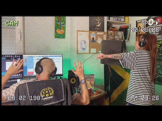 Смотреть «Vittersweet - BACK TO THE ROOTS (prod. Chronic Sound & La Kinta Esencia)» на YouTube
