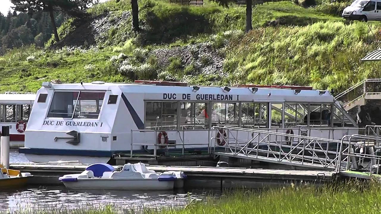 Pleasure Boat Duc De Guerledan I NA 1589F Lac de Guerlédan, 22530 Caurel, Brittany France