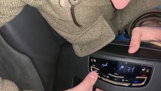 Cadillac Escalade 2018 MY. Глюки блока заднего климат-контроля