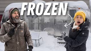 SURVIVING SNOWMAGEDDON IN OUR 1973 AIRSTREAM TRAILER