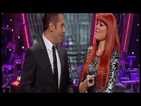 在 YouTube 上观看 Vanessa Amorosi - Holiday performance - Dancing With The Stars