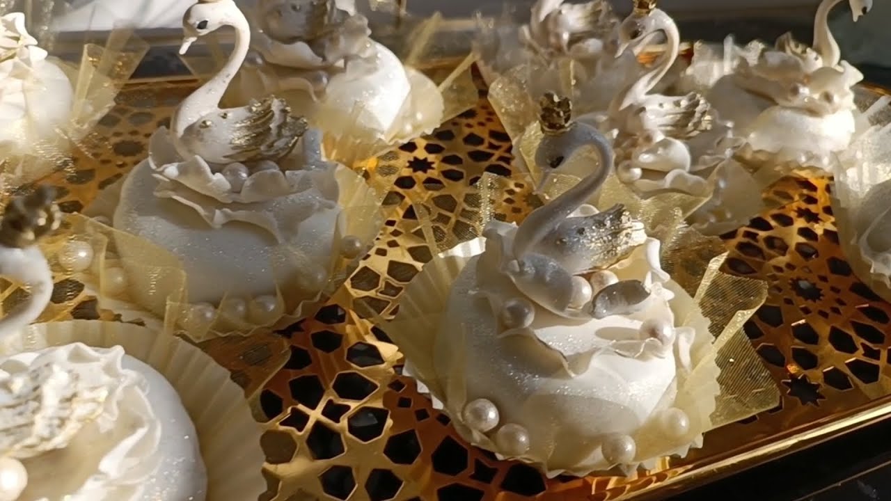 للطلب يرجى التواصل على الفايس  flawer norane rose او في حسابي الخاص ☺️☺️