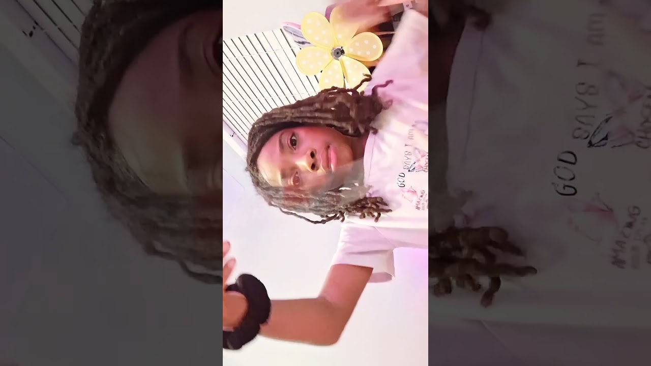 Come make  paper squishies with us.😇