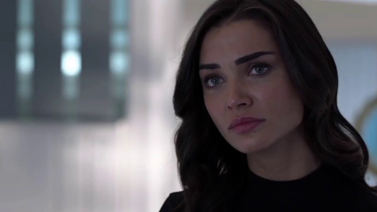 Sad Multifandom: Are you still in love with her?//multicoupels