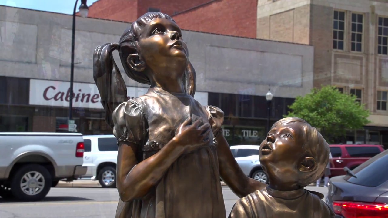 Living in Downtown Hutchinson, Kansas YouTube