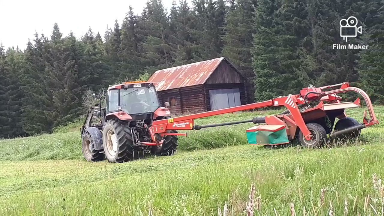 Grässlåtter 2021-New Holland Ts 100 och Kverneland slåtterkross