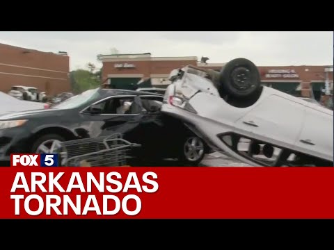 'Catastrophic' tornado moves through central Arkansas