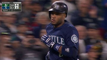 OAK@SEA: Cano opens scoring with two-run homer in 1st