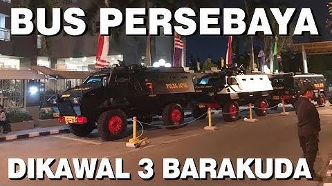 Bus Pemain Persebaya Berangkat ke Malang Dengan Pengawalan Ketat Polisi