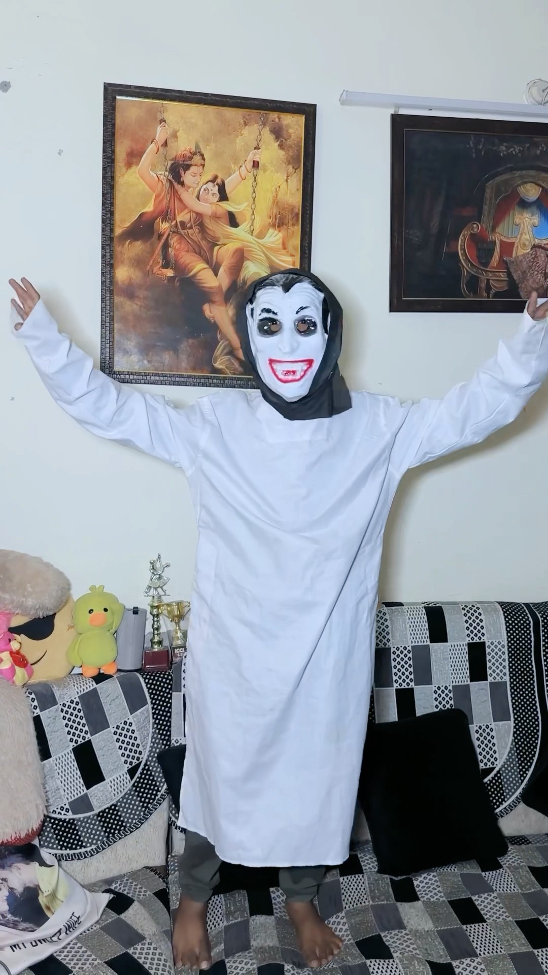 भूत बना हमारा बच्चा?? #kajalsoni #comedy #youtubeshorts #funny #viralvideo @kajalsoni