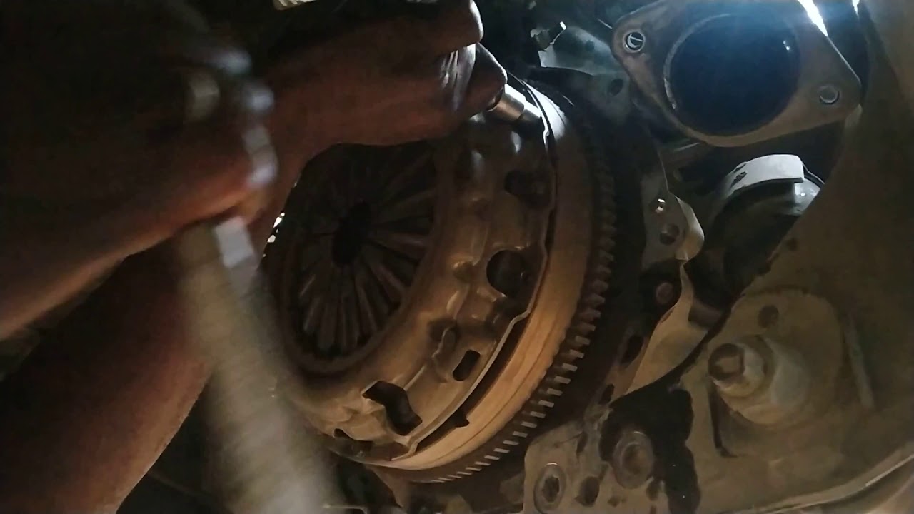 innova clutch replacement cost
