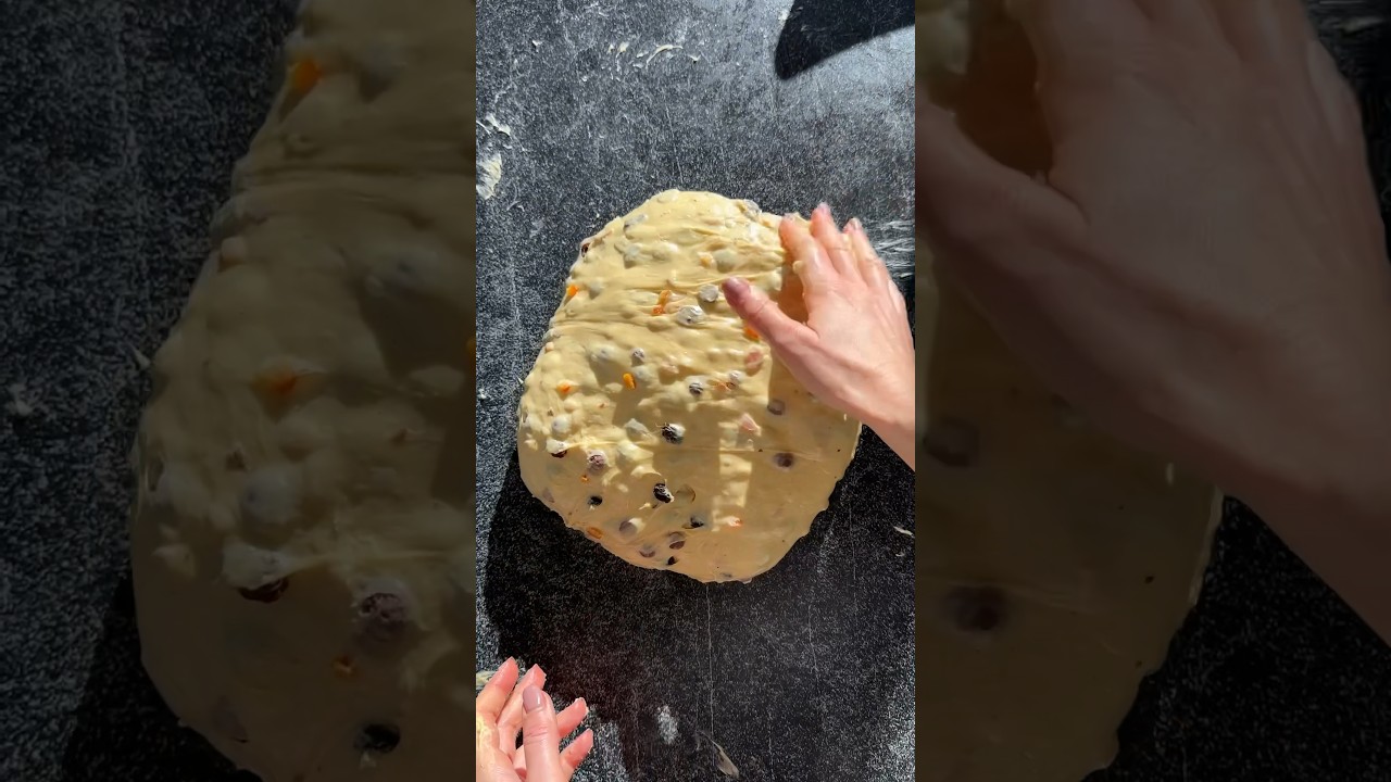 Making panettone with help of my Mamy T7 double arm mixer 