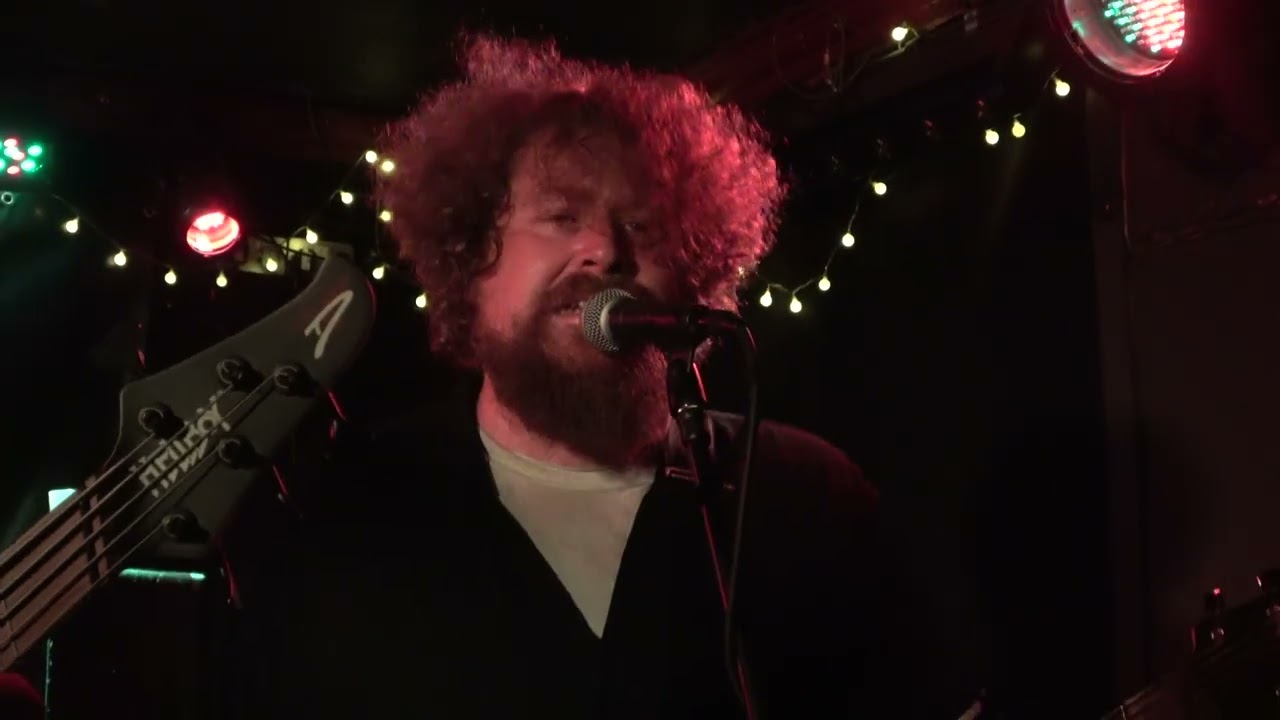Grove Warden (live at Newport Le Pub, 15th September 2023)