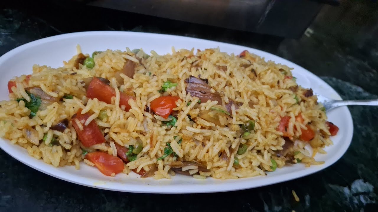 Cooking Vegetable rice 