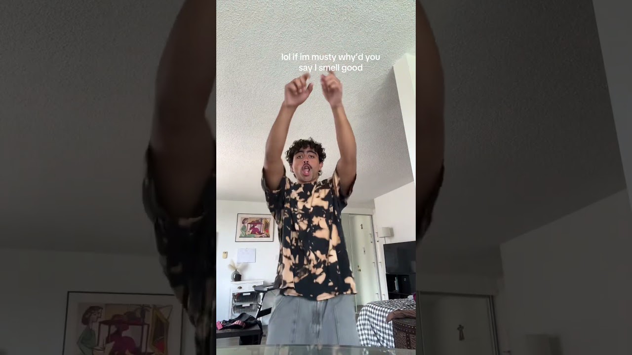 lol if im musty why'd you say I smell good