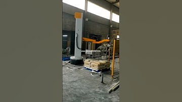Robot hand palletizing machine for big bags