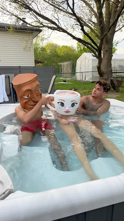 WE DRANK BALLERINA CAPPUCCINA IN HOT TUB!!