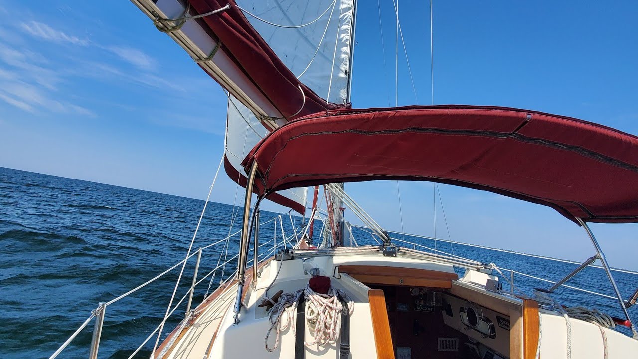 ⁣Salty Quicky #300 | Sailing in the Gulf from Pensacola to Orange Beach