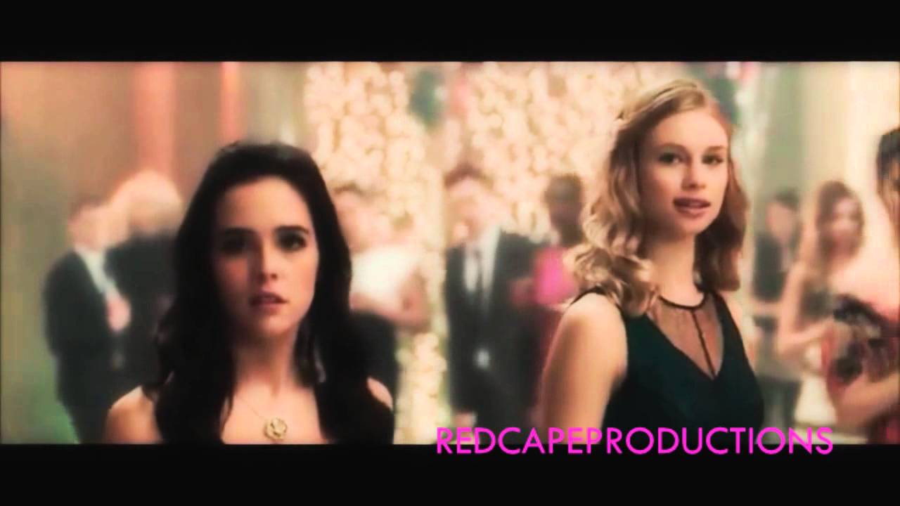 Vampire Academy: Rose & Dimitri: 