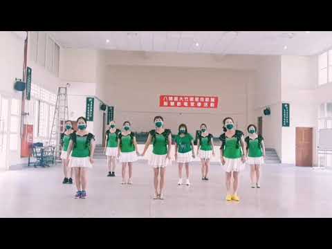 羞搭搭的玫瑰靜俏俏的開