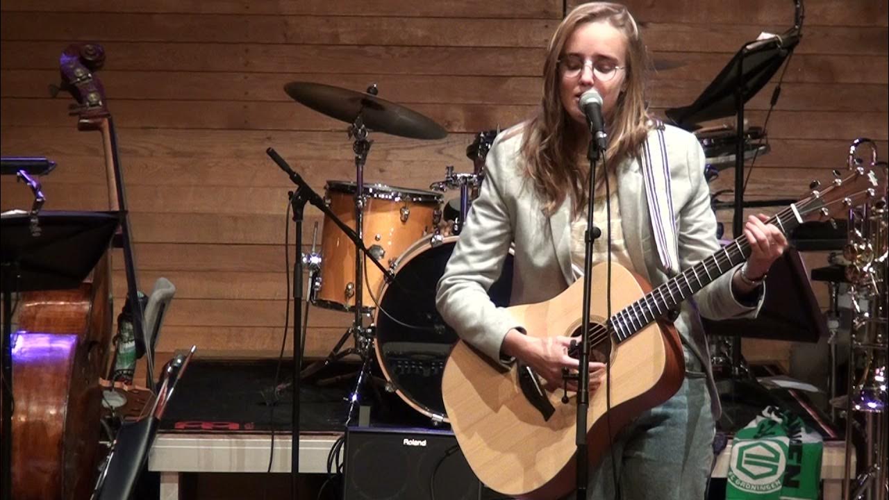 Nina van der Woude Kleine Ster YouTube