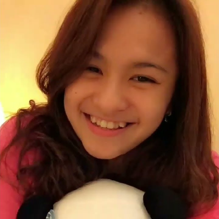 Melati Daeva Oktavianti : Cantik & Hebat