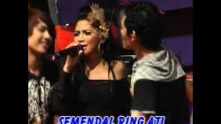 NGELUNTUNG WELASE- KIKI ANGGUN.DAT