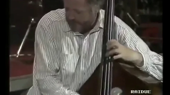 Niels Henning Orsted Pedersen double bass solo Umb...