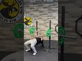 Close grip bench press - tlak na lavici na úzko