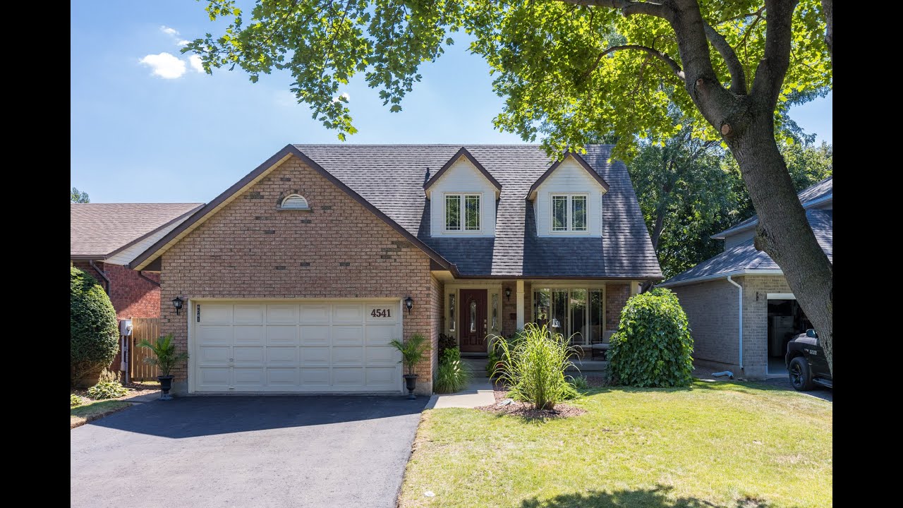 4541 Green Meadow Blvd Beamsville ON YouTube