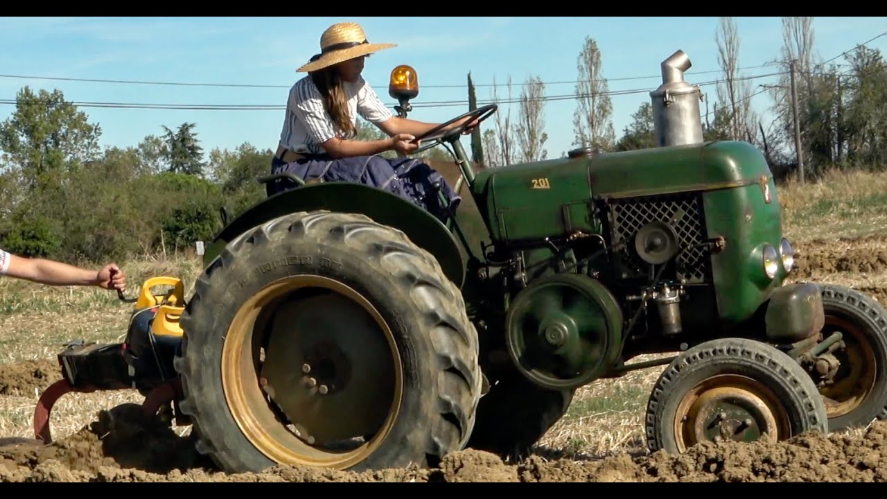 Vieux tracteurs SFV (Société française de Vierzon) Concerto 201 & 302