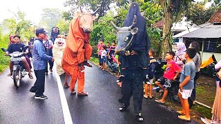 Ini MACAN BA LAKEK diiringi DRUMBAND ba lakek kejar kejar penonton sampai jerit jerit