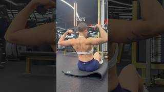 definitely one of my favorites in my split #gymgirl #upperbodyworkout 