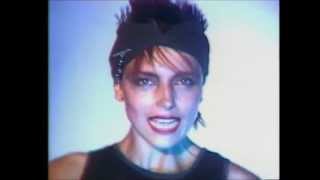 Video thumbnail of "Jeanne Mas - Johnny, Johnny (Version longue) 1985"