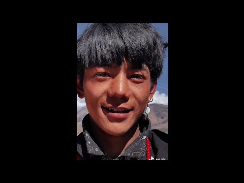 藏族的康巴汉子丁真