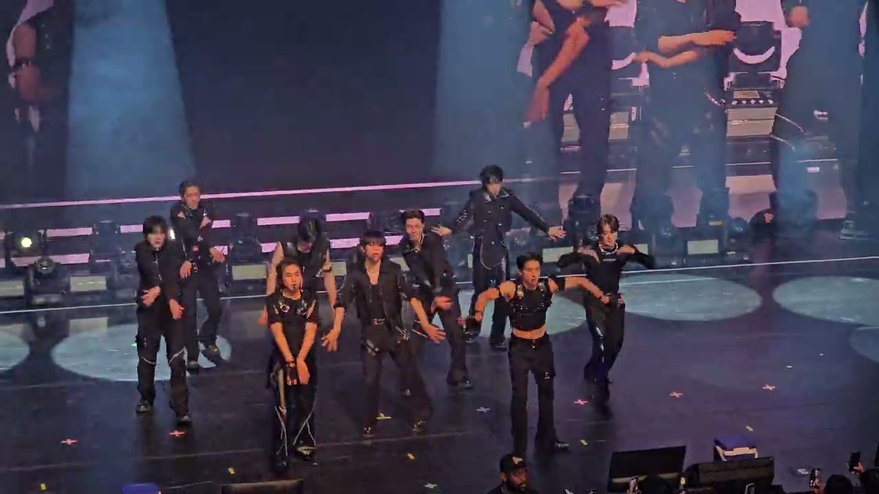 250914 THE BOYZ - BLAZE in Chicago- Stylish