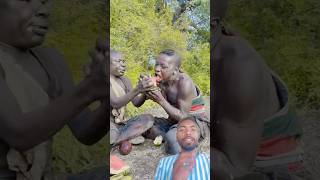 the Tribal tribe hunter eating fruit given by a tourist. 😱🍎🍅