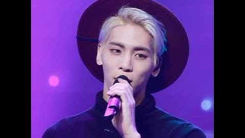 SHINee Jonghyun - End of a day live ( Eng sub) 150922