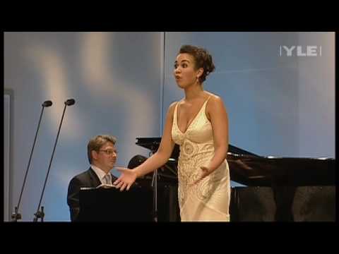 Ruhe Sanft- Mozart from Zaide sung by Nadine Sierra