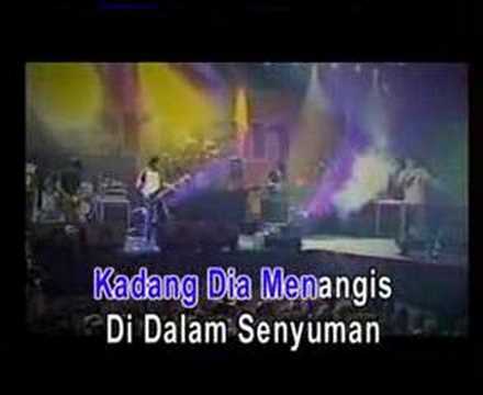Kupu Kupu Malam Peterpan Youtube